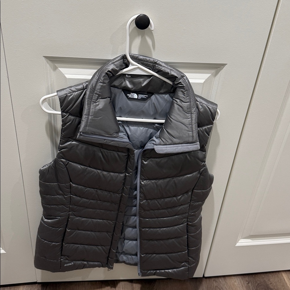The North Face Women's Gray Vest